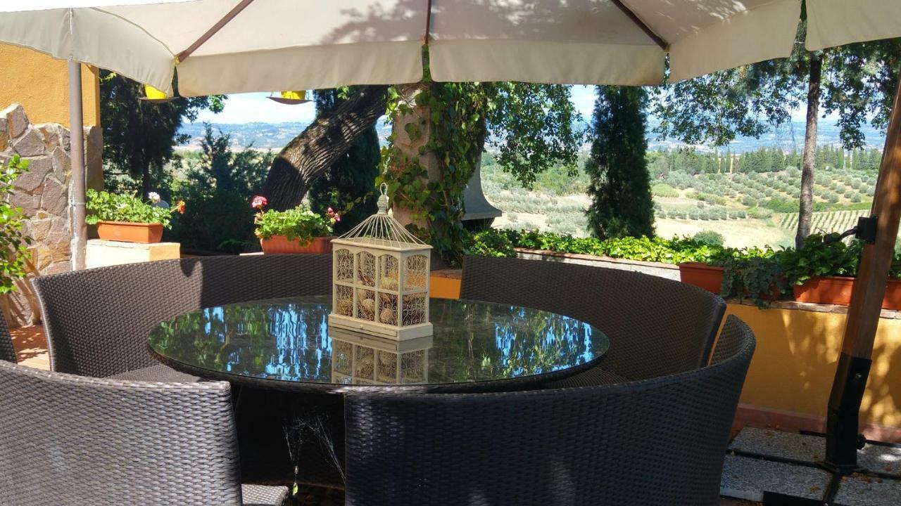 Il Leccio - Casa Toscana Il Fienile Gambassi Terme Exteriör bild